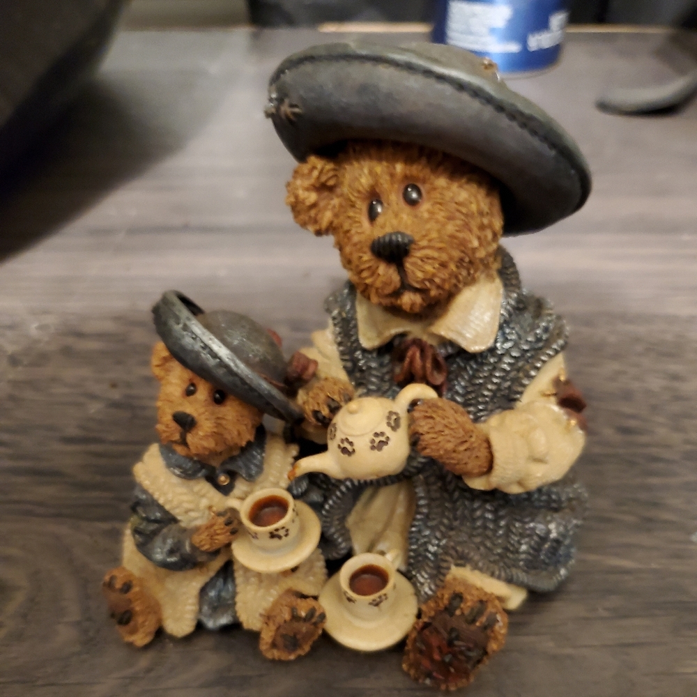 Boyds Bear Figurine